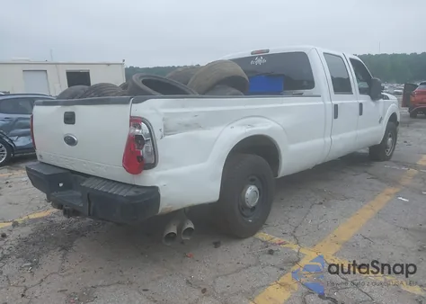 2011 Ford F-250 Xl from USA, damaged, VIN 1FT7W2AT8BEC24771
